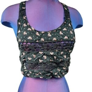 Free People Crop Top V-Back Crocheted Lace‎ Cut Out Floral Size XS Women's